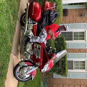 Meet your Posher, Robert